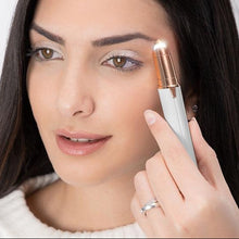 Cargar imagen en el visor de la galería, Depiladora Facial de Precisión con LED
