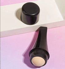 Cargar imagen en el visor de la galería, Skin Care Oil Volcanic
